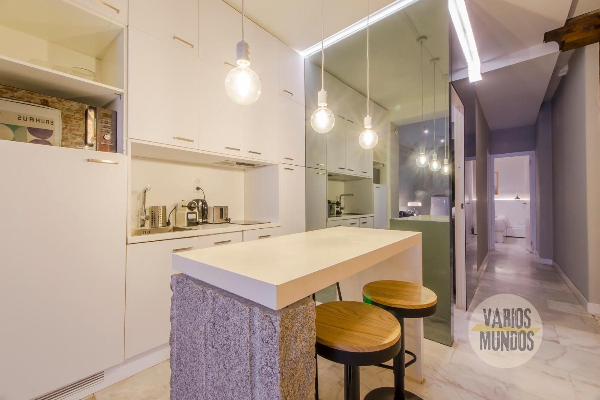 Cool Duplex Bajo Apt 7Pax Cerca De Tirso De Molina E2 Madrid Buitenkant foto