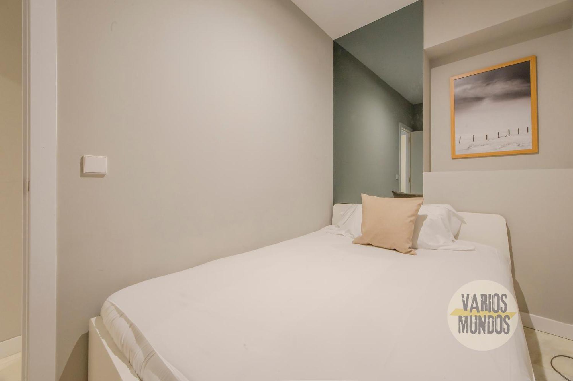 Cool Duplex Bajo Apt 7Pax Cerca De Tirso De Molina E2 Madrid Buitenkant foto