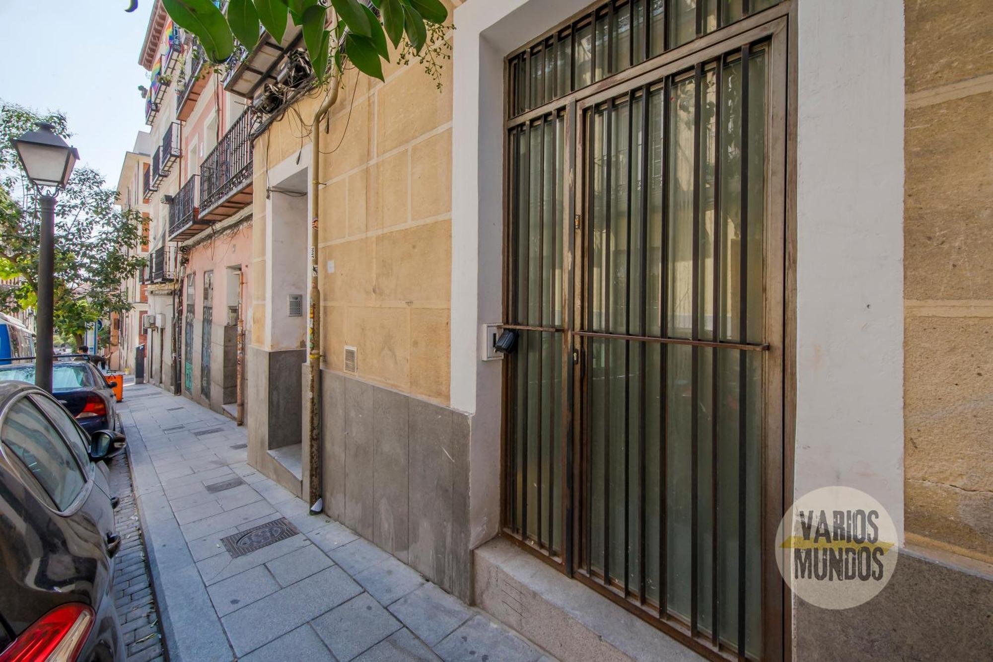 Cool Duplex Bajo Apt 7Pax Cerca De Tirso De Molina E2 Madrid Buitenkant foto
